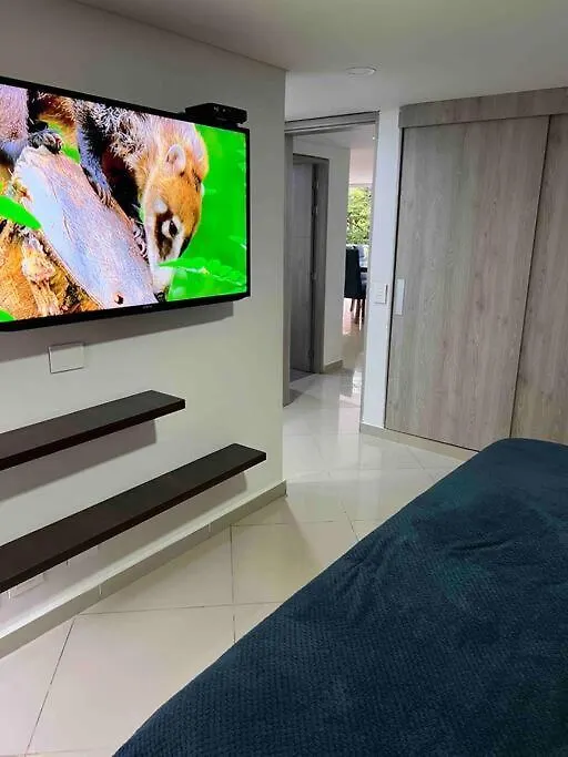 Apto 4 Habitaciones Privadas 6 Camas, Cerca A Todo Medellín Apartamento