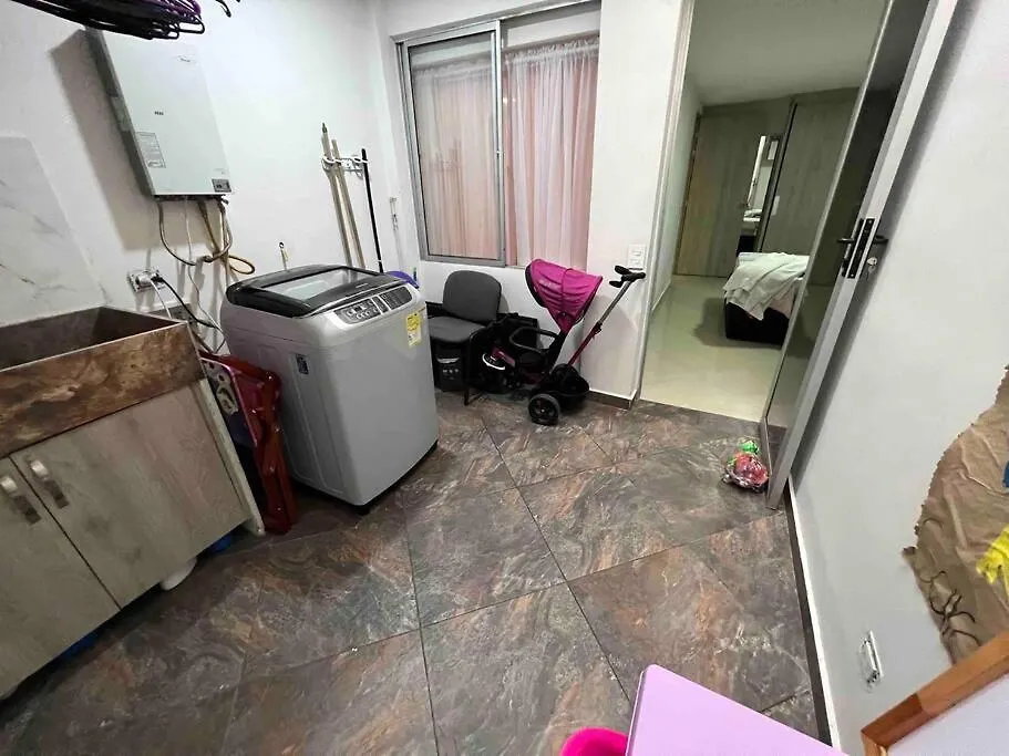 Apartamento Apto 4 Habitaciones Privadas 6 Camas, Cerca A Todo Medellín