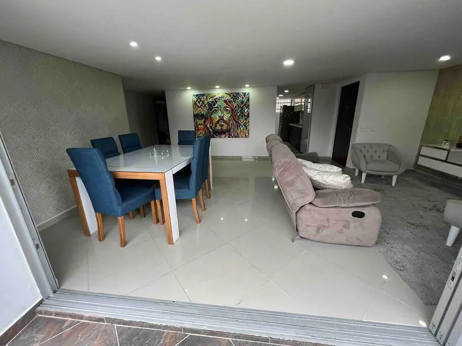 Apartamento Apto 4 Habitaciones Privadas 6 Camas, Cerca A Todo Medellín